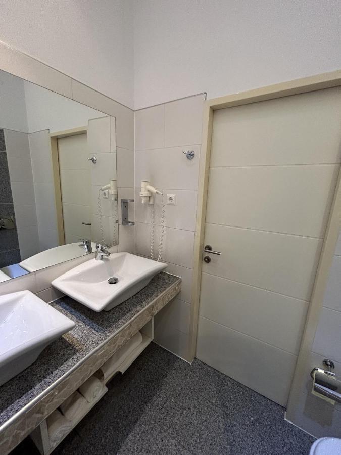 Cozy City Center Apartments Wien Ngoại thất bức ảnh